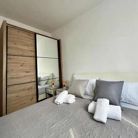 Cesarica Apartamento Split